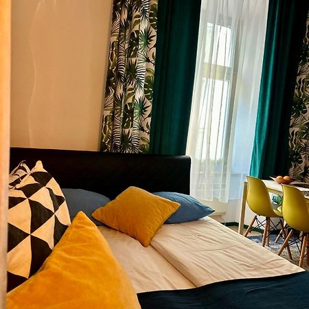 Vintage Senacka Apartaments クラクフ エクステリア 写真