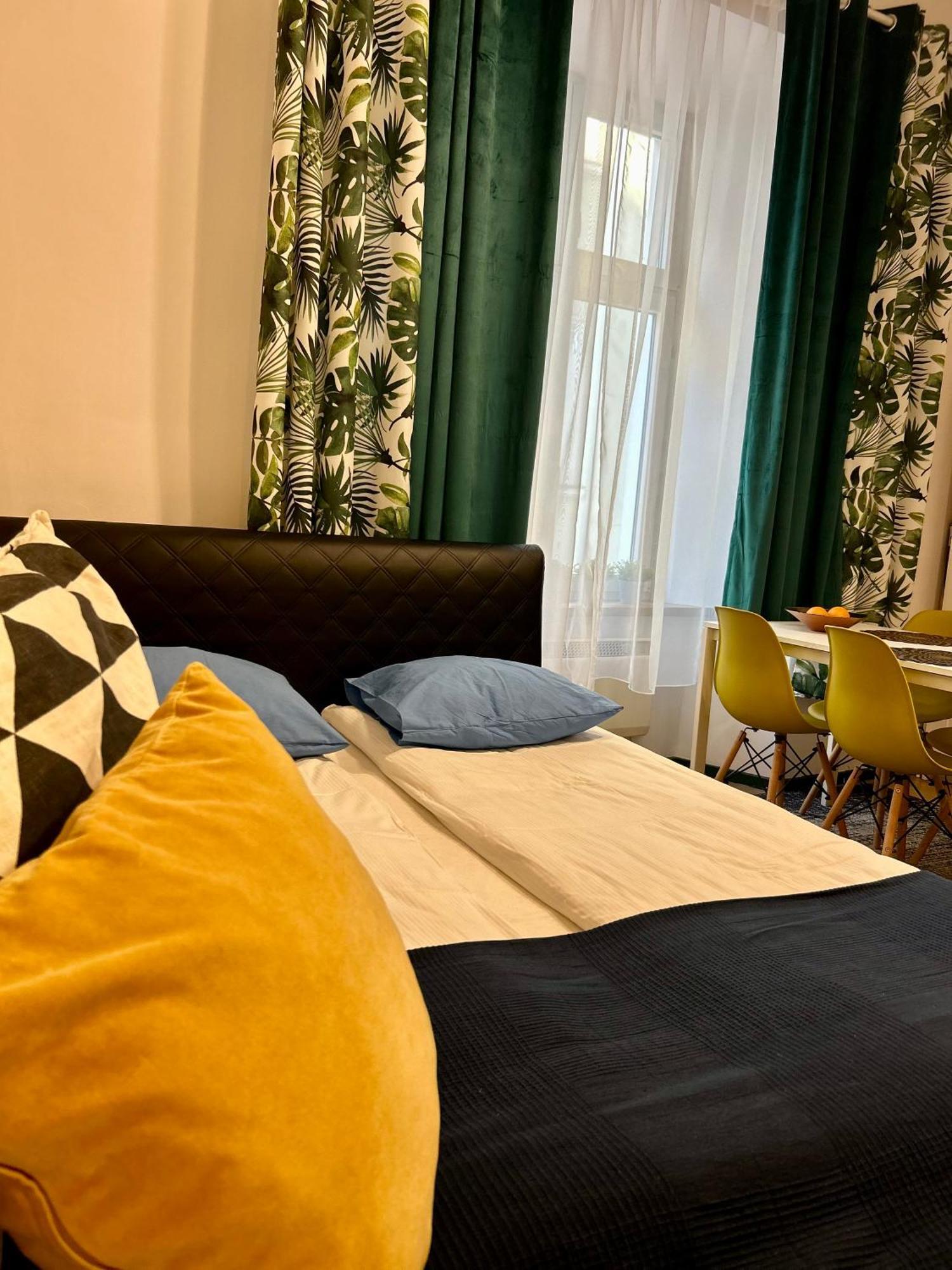 Vintage Senacka Apartaments クラクフ エクステリア 写真