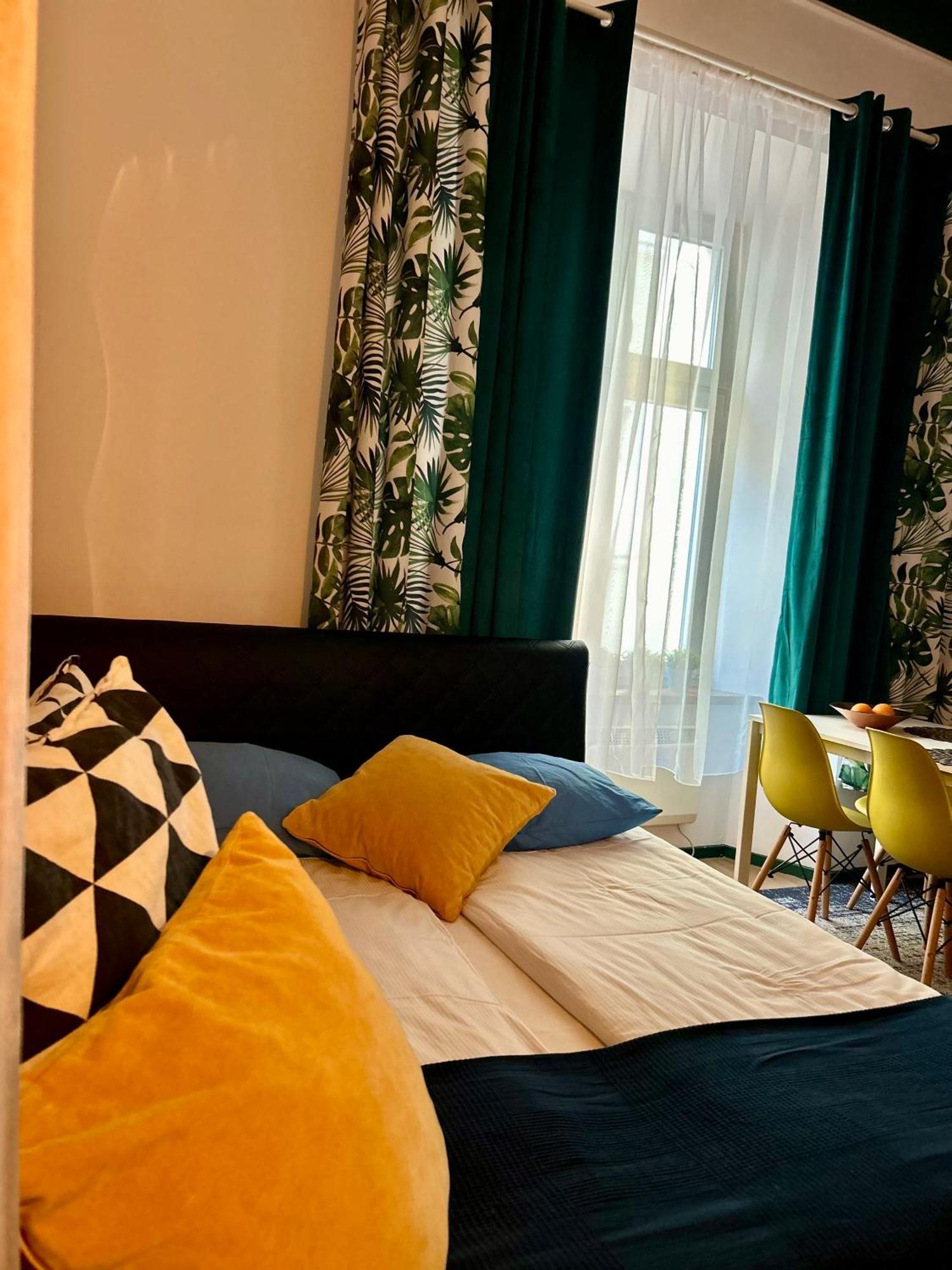 Vintage Senacka Apartaments クラクフ エクステリア 写真