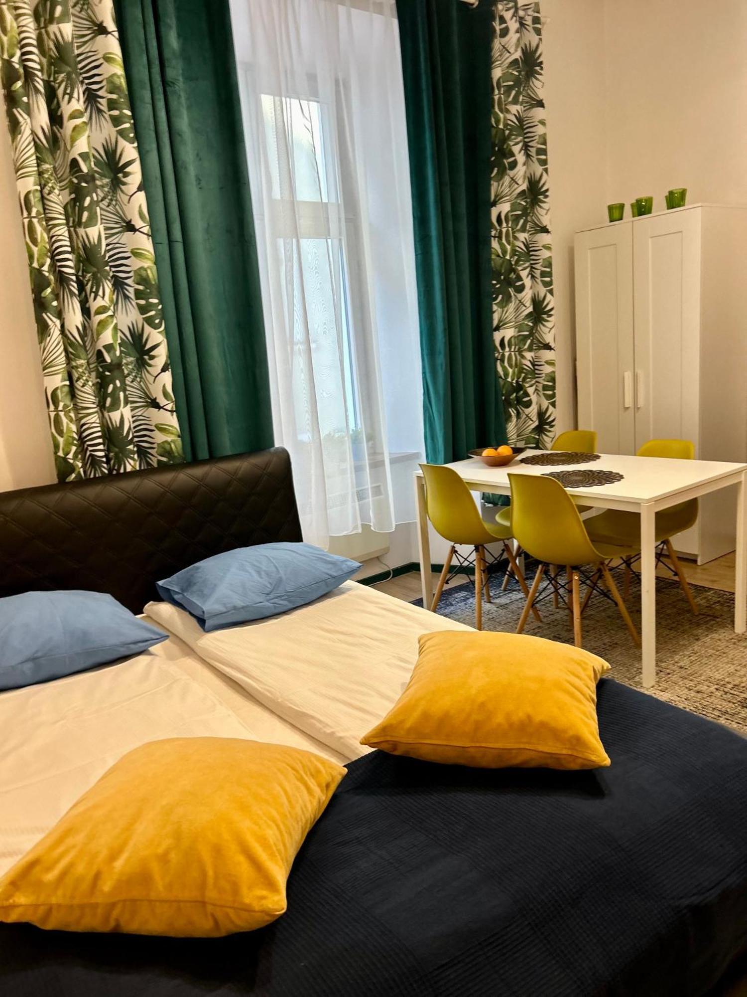Vintage Senacka Apartaments クラクフ エクステリア 写真